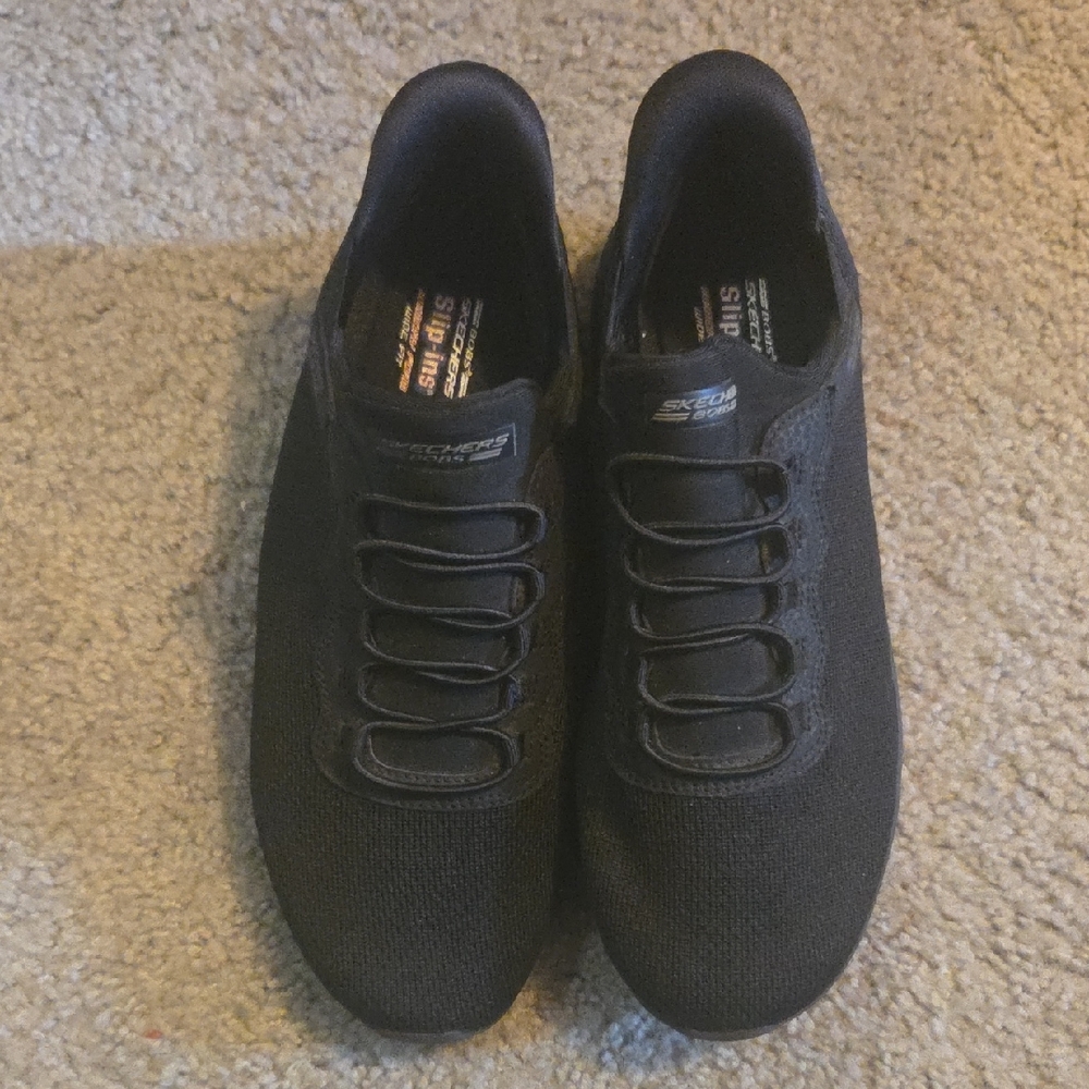 Skechers Women's Black Slip-On Sneakers